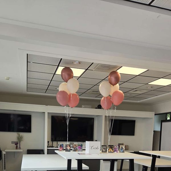 Heliumballonnen huren Rotterdam tros boeket